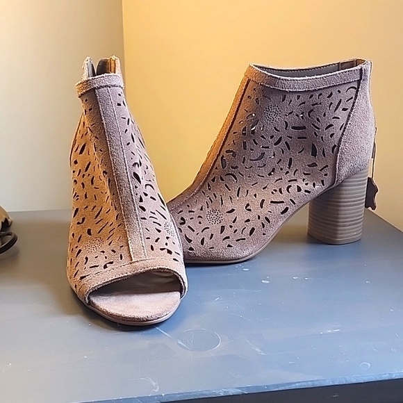 Open Toe Booties - Picture 1 of 6